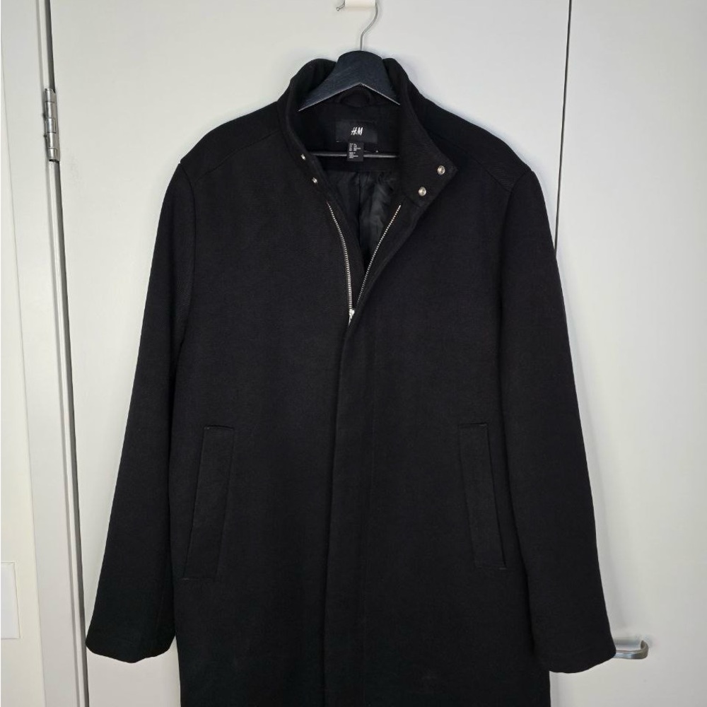 H&M Men's Black Coat